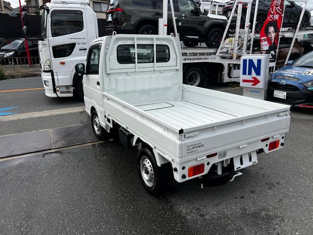 NT100クリッパートラック DX エアコン パワステ ワンオーナー ヘッドライトレベライザー オートマ(14枚目)