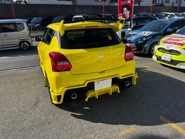 スイフトスポーツ ベースグレード　最終モデル　当店デモカーフルエアロ　車高調　特別仕様ハイパーＥＣＵ１８０馬力コンプリート　６速マニュアルミッション　アダクティブクルーズコントロール　シートヒーター（46枚目）