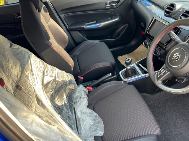 スイフトスポーツ ＺＣ３３Ｓ　ファイナルエディション　ハイパーＥＣＵ１８０馬力コンプリート　ＧＺＯＸボディガラスコート済み　運転席シートヒーター　アルミホイール　横滑り防止　衝突安全ブレーキ　衝突安全ボディ　オートライト　アダクティブクルーズコントロール（32枚目）