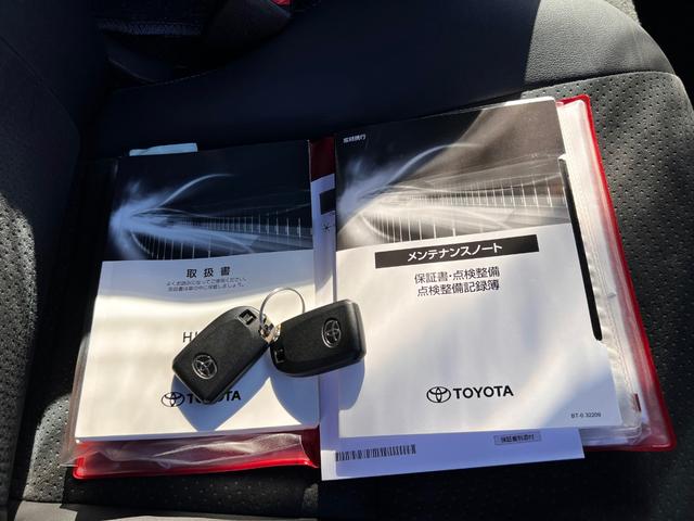 ハイエースバン スーパーＧＬ　ダークプライムＩＩ　ロングボディ　ディーゼルターボ　法人１オーナー両側パワースライドドア．デジタルインナーミラーユピテルドラレコパノラミックビューモニター　プリクラッシュブレーキ　車線逸脱警報装置　横滑り防止装置（6枚目）