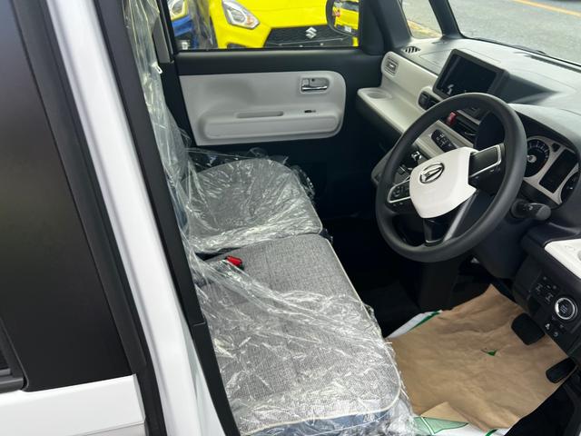 ムーヴキャンバス ストライプスＧ　衝突軽減　両側電動スライドドア　シートヒーター　ＬＥＤヘッド・フォグ　オートエアコン　オートライト　スマートキー　アイドリングストップ　横滑り防止　シートリフター　バニティミラー（54枚目）