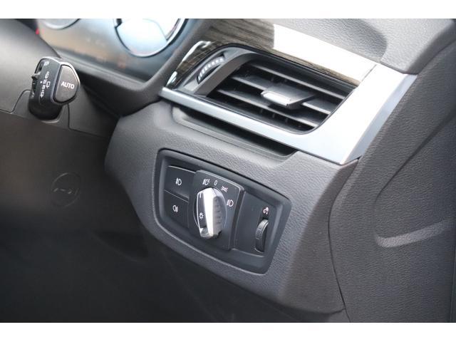 Ｘ１ ｘＤｒｉｖｅ　１８ｄ　ｘライン　２年間保証付　黒革シート　シートヒーター　パワーバックドア　ＬＥＤヘッドライト　純正１８インチアルミ　コンフォートアクセス　純正ＨＤＤナビ　バックカメラ　ミラー型ＥＴＣ　ＰＤＣ　Ｐアシスト（54枚目）