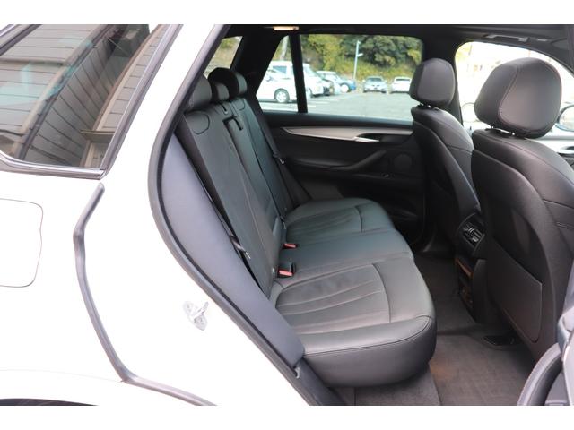 Ｘ５ リミテッドホワイト　２年間保証付　限定車　電動サンルーフ　黒革シート　シートヒーター　ハーマンカードン　ソフトクローズ　純正ＨＤＤナビ　地デジＴＶ　サラウンドビュー　純正２０インチＡＷ　パワーバックドア　ＡＣＣ　ＥＴＣ（47枚目）