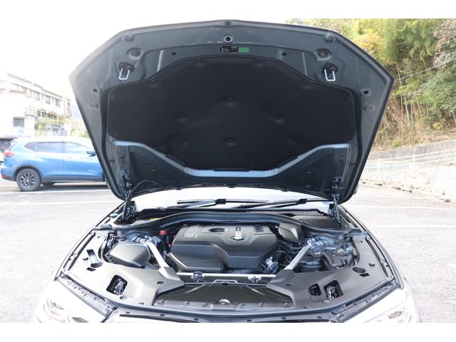 5シリーズ 523i Mスポーツ 2年間保証付 黒革シート シートヒーター&ベンチレーション シートマッサージ機能 ソフトクローズ アダプティブLEDヘッドライト オートトランク 地デジTV 全方位カメラ Hifiスピーカー ACC(75枚目)