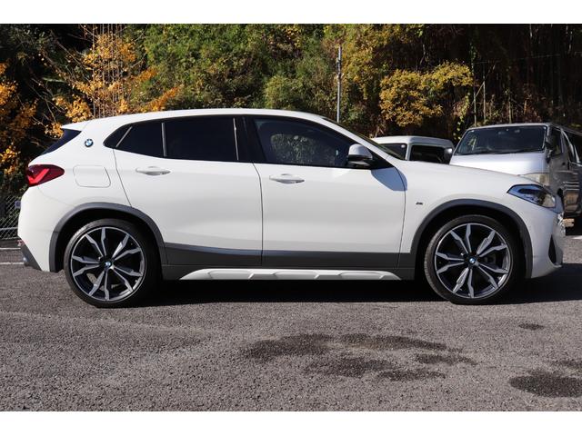 Ｘ２ ｘＤｒｉｖｅ２０ｄＭスポーツＸＥＤジョイ＋ハイライＰ　２年間保証付　黒革シート　シートヒーター　ワイヤレス充電　ＬＥＤヘッドライト　純正ＯＰ２０インチアルミ　パワーバックドア　コンフォートアクセス　ＰＤＣ　バックカメラ　ＨＵＤ　ＡＣＣ　インテリジェントＳ（6枚目）