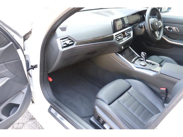 ３シリーズ ３２０ｄ　ｘＤｒｉｖｅ　Ｍスポーツ　２年間保証付　黒革シート　前席シートヒーター　ランバーサポート　純正ＨＤＤナビ　全方位カメラ　オートトランク　Ｈｉｆｉスピーカー　アダプティブＬＥＤヘッドライト　ワイヤレス充電　ミラー型ＥＴＣ　ＡＣＣ（26枚目）