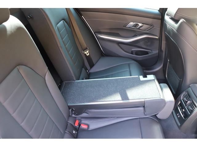 ３シリーズ ３２０ｄ　ｘＤｒｉｖｅ　Ｍスポーツ　２年間保証付　黒革シート　前席シートヒーター　ランバーサポート　純正ＨＤＤナビ　全方位カメラ　オートトランク　Ｈｉｆｉスピーカー　アダプティブＬＥＤヘッドライト　ワイヤレス充電　ミラー型ＥＴＣ　ＡＣＣ（42枚目）