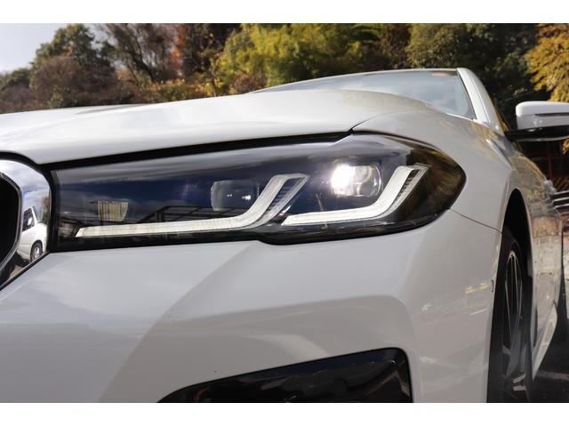 ５シリーズ ５２３ｄｘＤｒｉｖｅＭスポーツ４０ｔｈアニバサリＥＤ　２年間保証付　限定車　黒革シート　前席シートヒーター　純正ＨＤＤナビ　全方位カメラ　地デジＴＶ　アダプティブＬＥＤヘッドライト　オートトランク　アダプティブサスペンション　ワイヤレス充電　ＨＵＤ（13枚目）