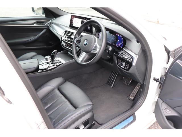 ５シリーズ ５２３ｄｘＤｒｉｖｅＭスポーツ４０ｔｈアニバサリＥＤ　２年間保証付　限定車　黒革シート　前席シートヒーター　純正ＨＤＤナビ　全方位カメラ　地デジＴＶ　アダプティブＬＥＤヘッドライト　オートトランク　アダプティブサスペンション　ワイヤレス充電　ＨＵＤ（20枚目）