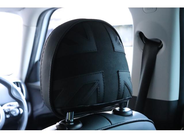 �w�b�h���X�g�ɂ͂������ȃ��j�I���W���b�N