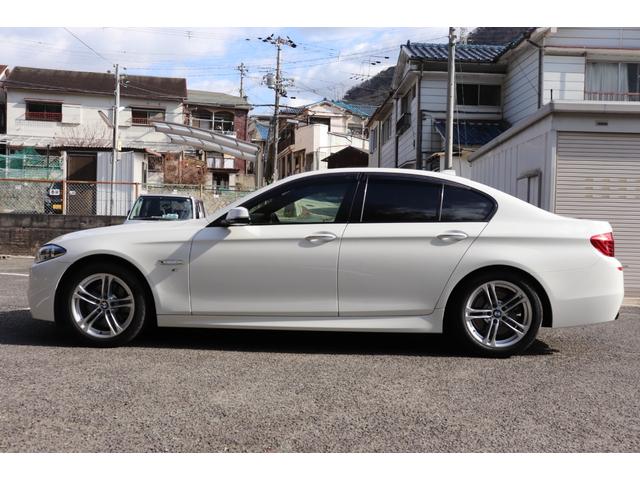 ５シリーズ ５２３ｄ　Ｍスポーツ　２年間保証付　黒革シート　前席シートヒーター　アダプティブＬＥＤヘッドライト　アクティブクルーズコントロール　純正ＨＤＤナビ　バックカメラ　純正１８インチアルミ　ミラー型ＥＴＣ　ＰＤＣ（6枚目）