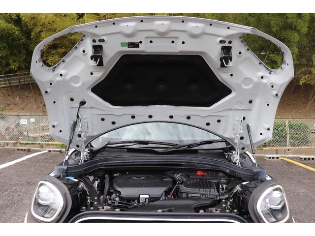 ＭＩＮＩ クーパーＤ　クロスオーバー　オール４　２年間保証付　ワンオーナー　ペッパーＰＫＧ　ＬＥＤヘッドライト　前席シートヒーター　純正ＨＤＤナビ　バックカメラ　リアＰＤＣ　ＡＣＣ　パワーバックドア　ミラー型ＥＴＣ　コンフォートアクセス　ドラレコ（69枚目）