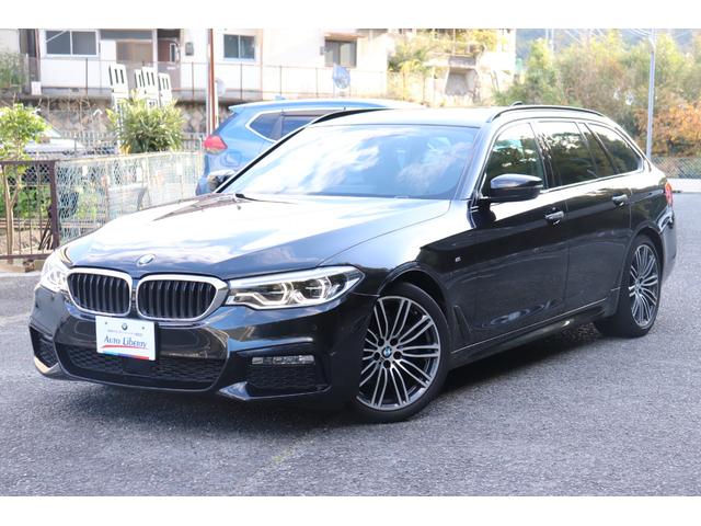 ５シリーズ ５２３ｄツーリング　Ｍスポーツ　２年間保証付　アダプティブＬＥＤヘッドライト　純正ＨＤＤナビ　地デジＴＶ　全方位カメラ　ワイヤレス充電　ＨＵＤ　パワーバックドア　Ｈｉｆｉスピーカー　純正１９インチアルミ　ＡＣＣ　インテリジェントＳ（2枚目）