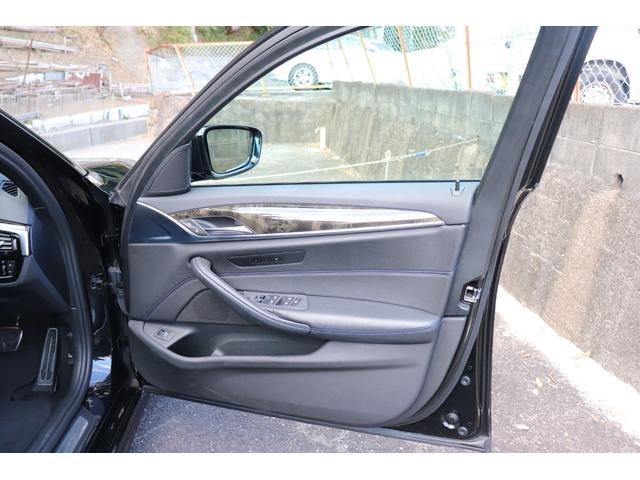 ５シリーズ ５２３ｄツーリング　Ｍスポーツ　２年間保証付　アダプティブＬＥＤヘッドライト　純正ＨＤＤナビ　地デジＴＶ　全方位カメラ　ワイヤレス充電　ＨＵＤ　パワーバックドア　Ｈｉｆｉスピーカー　純正１９インチアルミ　ＡＣＣ　インテリジェントＳ（12枚目）