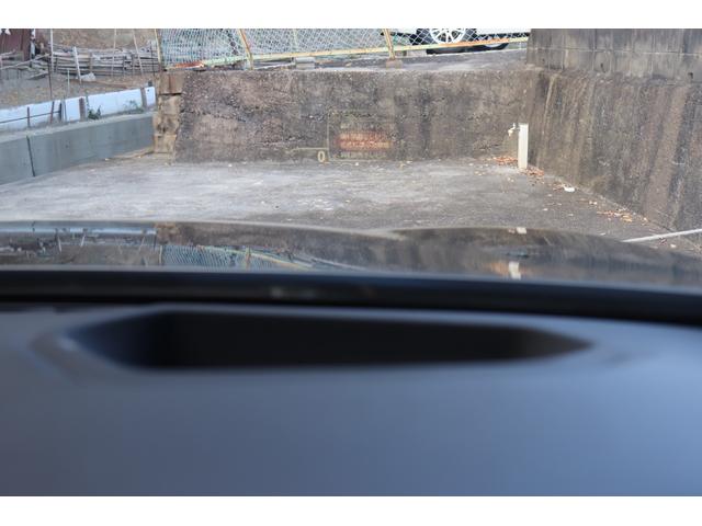 ５シリーズ ５２３ｄツーリング　Ｍスポーツ　２年間保証付　アダプティブＬＥＤヘッドライト　純正ＨＤＤナビ　地デジＴＶ　全方位カメラ　ワイヤレス充電　ＨＵＤ　パワーバックドア　Ｈｉｆｉスピーカー　純正１９インチアルミ　ＡＣＣ　インテリジェントＳ（18枚目）