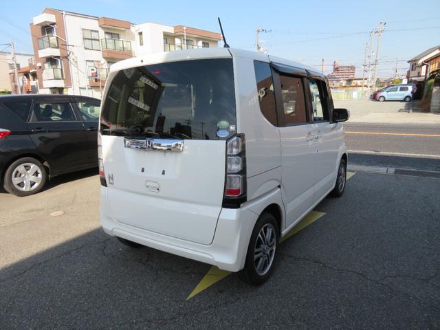 Ｎ－ＢＯＸ Ｇ・Ｌパッケージ　左パワースライドドア　純正アルミ　プッシュスタート　アイドリングストップ　衝突安全ボディ　ＥＳＣ　ベンチシート　オートエアコン　ウィンカードアミラー　ステアリングスイッチ（10枚目）