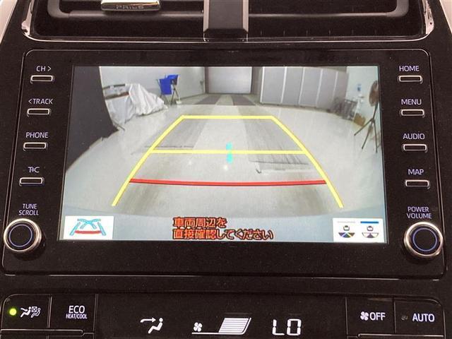プリウス Ｓ　９インチディスプレイオーディオ（Ｔコネクトナビ）　バックモニター　ＡＣ１００Ｖ電源　ＥＴＣ　ＬＥＤヘッドライト　スマートキー　プッシュスタート　セーフティセンス　純正１５ＡＷ　社外ドラレコ（8枚目）