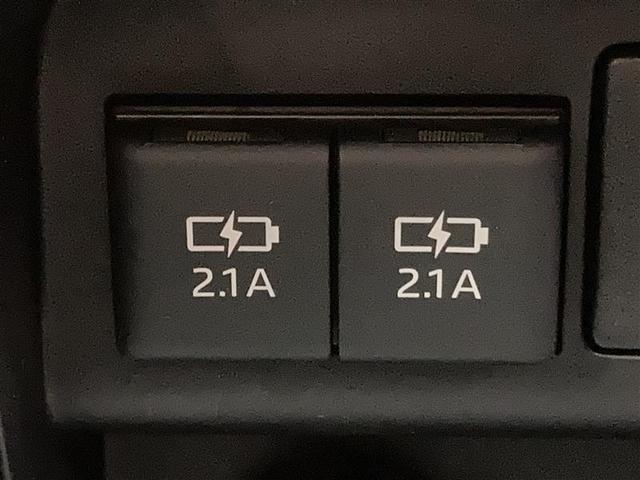 ノア X 純正ナビ 片側パワースライドドア バックモニター LEDヘッドライト ETC クルーズコントロール 純正ドラレコ Bluetooth ワンセグTV AUX接続可 キーレスエントリー 8人乗り(18枚目)