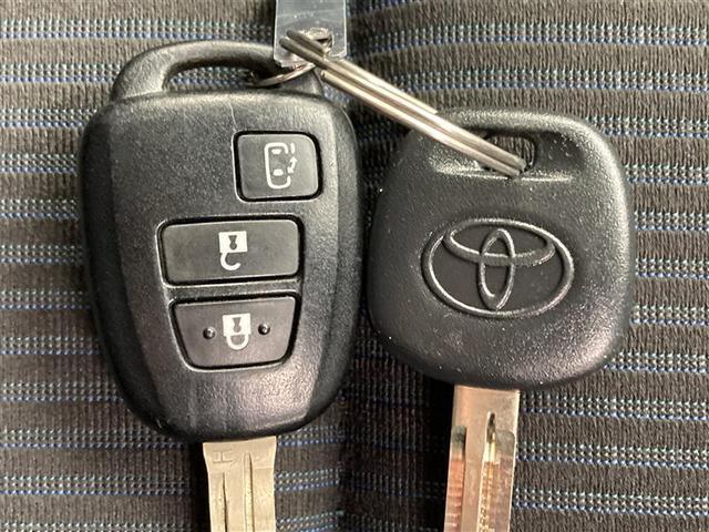 ノア X 純正ナビ 片側パワースライドドア バックモニター LEDヘッドライト ETC クルーズコントロール 純正ドラレコ Bluetooth ワンセグTV AUX接続可 キーレスエントリー 8人乗り(21枚目)