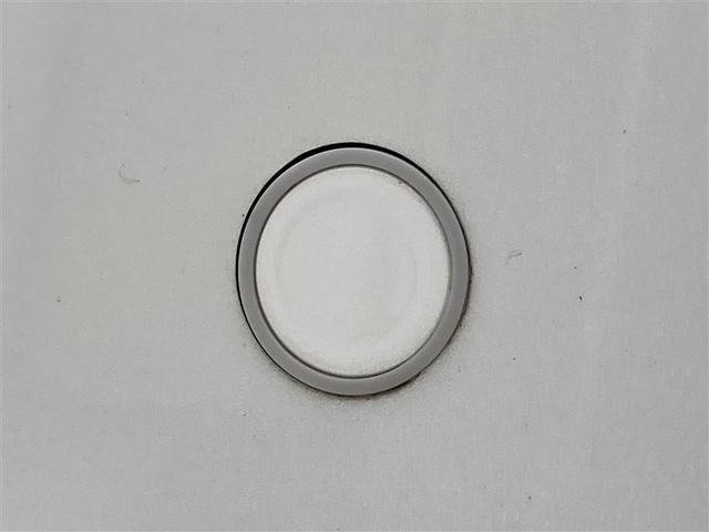 プリウス Ｓ　純正ナビ　バックモニター　ＥＴＣ　フルセグＴＶ　ＡＣ１００Ｖ電源　ＬＥＤヘッドライト　スマートキー　プッシュスタート　レーダークルーズコントロール　ブルートゥース　ＣＤ／ＤＶＤ再生　セーフティセンス（29枚目）