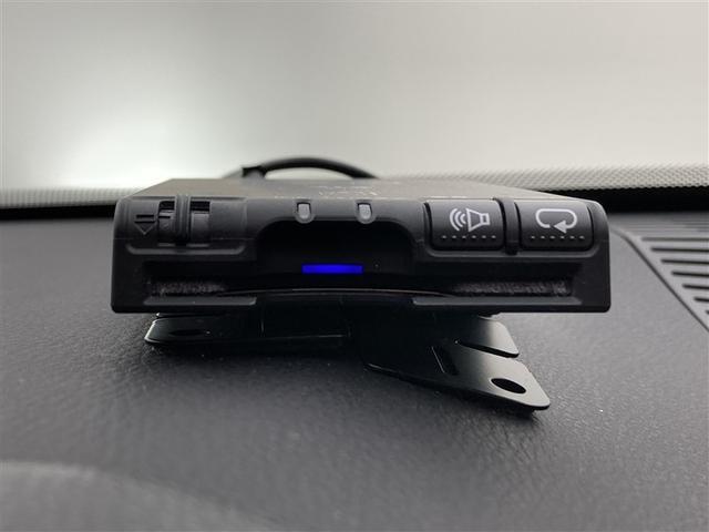 ハリアー Ｓ　８インチディスプレイオーディオ　バックモニター　レーダークルーズコントロール　パーキングサポートブレーキ　ロードサインアシスト　ＬＥＤヘッドライト　セーフティセンス　純正１７ＡＷ　ＥＴＣ（19枚目）