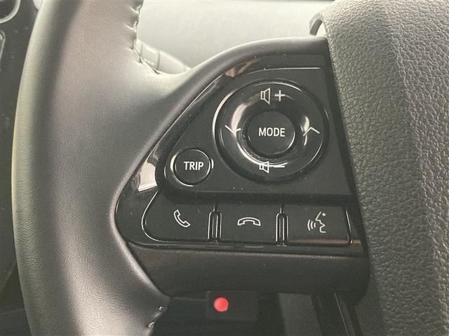 プリウス ＳセーフティプラスＩＩ　トヨタセーフティセンス　純正ナビ　フルセグＴＶ　パノラミックビューモニター　ＢＳＭ　コムテック製ドライブレコーダー　レーダークルーズコントロール　ナノイーエアコン　ＬＥＤヘッドライト　ＡＣ１００Ｖ電源（14枚目）