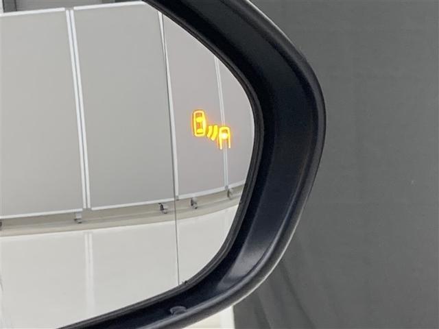 プリウス ＳセーフティプラスＩＩ　トヨタセーフティセンス　純正ナビ　フルセグＴＶ　パノラミックビューモニター　ＢＳＭ　コムテック製ドライブレコーダー　レーダークルーズコントロール　ナノイーエアコン　ＬＥＤヘッドライト　ＡＣ１００Ｖ電源（29枚目）