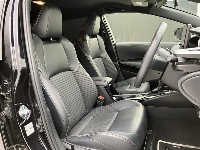 カローラツーリング ハイブリッド　ダブルバイビー　９インチディスプレイオーディオナビ　バックモニター　ＢＳＭ　シートヒーター　ステアリングヒーター　ＥＴＣ２．０　　ＬＥＤヘッドライト　　トヨタセーフティセンス　純正１７ＡＷ　ブルートゥース接続（25枚目）