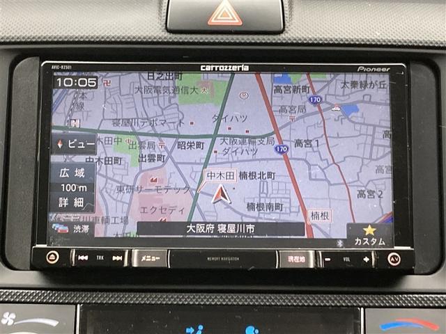 カローラフィールダー ハイブリッド　社外ナビ　バックモニター　ＥＴＣ　ナノイーエアコン　電動格納ミラー　レーンキープアシスト　ＣＤ・ＤＶＤ再生　ブルートゥース　ＥＴＣ　トヨタセーフティセンス　キーレスエントリー　アイドリングストップ（6枚目）