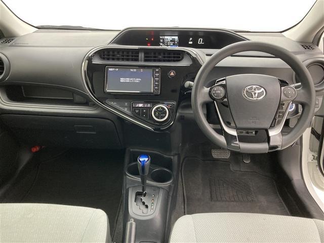 アクア Ｓビジネスパッケージ　純正ナビ　バックモニター　ＥＴＣ　スマートキー　プッシュスタート　セーフティセンス　社外ドラレコ　アイドリングストップ　ＥＴＣ　電動格納ミラー　車線逸脱警報（2枚目）