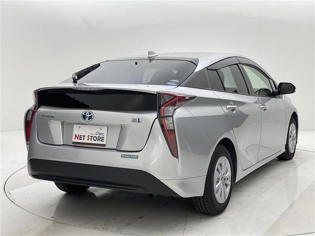 プリウス Ｓ　純正ナビ　ＥＴＣ　ＬＥＤヘッドライト　社外ドラレコ　　レーダークルコン　ブルートゥース　ワンセグ　オートエアコン　ＣＤ再生　純正１５ＡＷ　スマートキー　アイドリングストップ（35枚目）