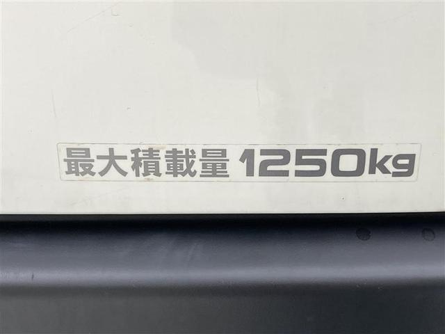 ハイエースバン ロングDX 社外ナビ 社外ドラレコ 6人乗り 積載量1250kg セーフティセンス マニュアルエアコン パワーウィンドウ(運転席) CD再生 USB接続 キーレスエントリー ETC(24枚目)