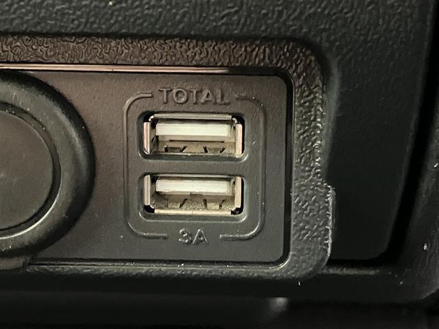 ハイエースバン ロングスーパーＧＬ　純正ナビ　バックモニター　ワンセグＴＶ　ＬＥＤヘッドライト　スマートキー　プッシュスタート　積載量１０００ｋｇ　セーフティセンス　ＣＤ再生　純正１５ＡＷ　ブルートゥース接続　純正ドラレコ（22枚目）