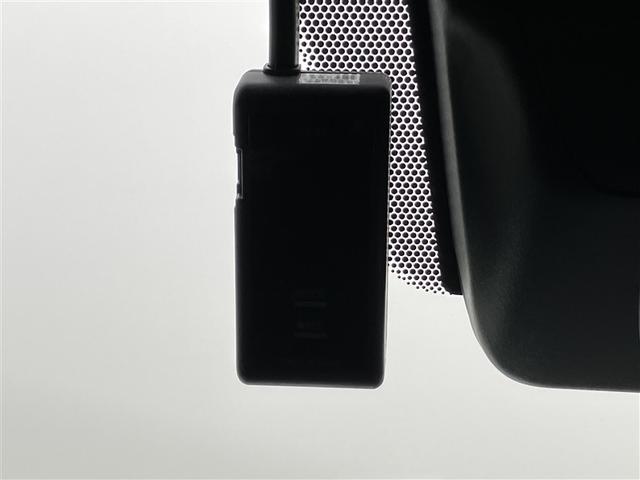 ハイエースバン ロングスーパーＧＬ　純正ナビ　バックモニター　ワンセグＴＶ　ＬＥＤヘッドライト　スマートキー　プッシュスタート　積載量１０００ｋｇ　セーフティセンス　ＣＤ再生　純正１５ＡＷ　ブルートゥース接続　純正ドラレコ（26枚目）