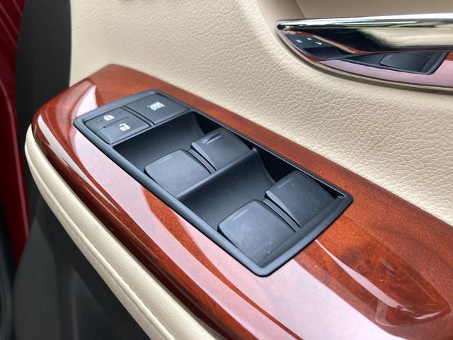 ＨＳ ＨＳ２５０ｈ　バージョンＬ　純正ナビ　バックモニター　フロントモニター　シートヒーター　ＥＴＣ　ヘッドアップディスプレイ　プリクラッシュセーフティ　オートエアコン　ＣＤ／ＤＶＤ再生　純正ＡＷ１７インチ　ＨＩＤヘッドライト（26枚目）