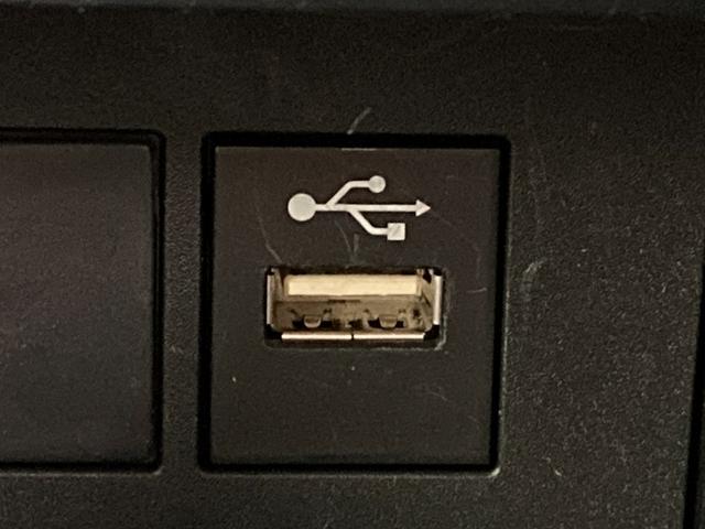 アクア Ｘ　７インチディスプレイオーディオ　社外ドラレコ　ＥＴＣ　ＬＥＤヘッドライト　パーキングサポートブレーキ　ロードサインアシスト　ＡＣ１００Ｖ電源　セーフティセンス　オートエアコン　アイドリングストップ（17枚目）