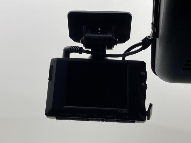 アクア Ｘ　７インチディスプレイオーディオ　社外ドラレコ　ＥＴＣ　ＬＥＤヘッドライト　パーキングサポートブレーキ　ロードサインアシスト　ＡＣ１００Ｖ電源　セーフティセンス　オートエアコン　アイドリングストップ（19枚目）