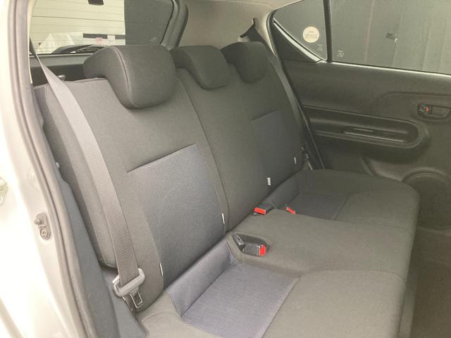 アクア S 純正ナビ 社外ドラレコ ETC ステアリングヒーター セーフティセンス CD再生 オートエアコン キーレスエントリー アイドリングストップ ワンセグTV(23枚目)