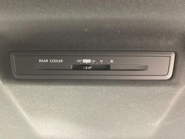 リヤクーラーがついています。