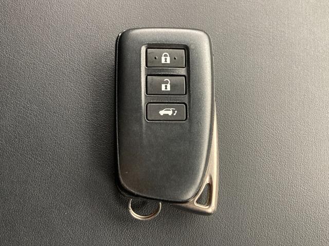 RX RX450h バージョンL 純正ナビ フルセグTV サンルーフ 全方位カメラ BSM シートヒーター/ベンチレーション リアシートヒーター ステアリングヒーター パワーバックドア 4WD ヘッドアップディスプレイ ETC2.0(27枚目)