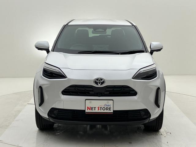 ヤリスクロス ハイブリッドＺ　雹害　８インチディスプレイオーディオ　全方位カメラ　ＢＳＭ　ＥＴＣ２．０　フルセグＴＶ　ＬＥＤヘッドライト　シートヒーター　ステアリングヒーター　ＨＤＭＩ端子　セーフティセンス　ナノイーＸエアコン（35枚目）