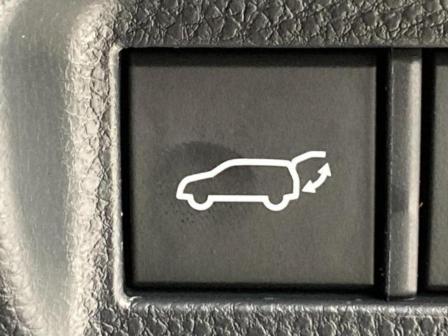 ハリアーハイブリッド Ｚ　レザーパッケージ　雹害　１２．３インチディスプレイオーディオ　フルセグＴＶ　全方位カメラ　ＢＳＭ　シートヒーター／ベンチレーション　ＥＴＣ２．０　ＪＢＬサウンド　ステアリングヒーター　デジタルインナーミラー（22枚目）