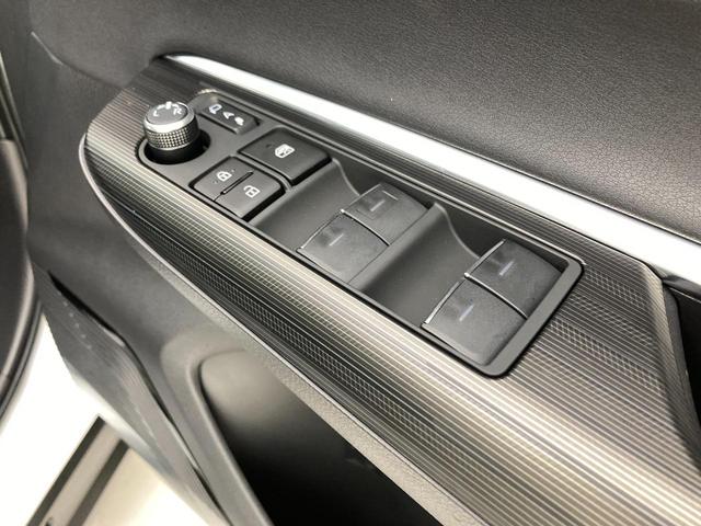 ハリアーハイブリッド Ｚ　レザーパッケージ　雹害　１２．３インチディスプレイオーディオ　フルセグＴＶ　全方位カメラ　ＢＳＭ　シートヒーター／ベンチレーション　ＥＴＣ２．０　ＪＢＬサウンド　ステアリングヒーター　デジタルインナーミラー（26枚目）