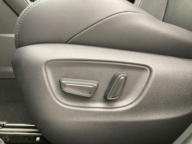 ハリアーハイブリッド Ｚ　レザーパッケージ　雹害　１２．３インチディスプレイオーディオ　フルセグＴＶ　全方位カメラ　ＢＳＭ　シートヒーター／ベンチレーション　ＥＴＣ２．０　ＪＢＬサウンド　ステアリングヒーター　デジタルインナーミラー（29枚目）