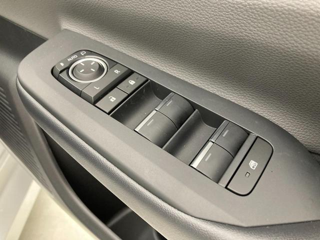 プリウス Ｚ　雹害　ＰＨＥＶ　１２．３インチディスプレイオーディオ　フルセグＴＶ　全方位カメラ　ＢＳＭ　シートヒーター／ベンチレーション　ステアリングヒーター　ＥＴＣ２．０　デジタルインナーミラー　ＬＥＤヘッド（26枚目）