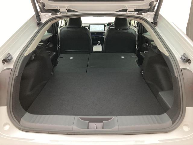 プリウス Ｚ　雹害　ＰＨＥＶ　１２．３インチディスプレイオーディオ　フルセグＴＶ　全方位カメラ　ＢＳＭ　シートヒーター／ベンチレーション　ステアリングヒーター　ＥＴＣ２．０　デジタルインナーミラー　ＬＥＤヘッド（32枚目）