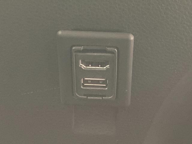 カローラスポーツ ハイブリッドＧ　Ｚ　純正ナビ　ＴＲＤフルエアロ　フルセグＴＶ　ＢＳＭ　バックモニター　ＨＤＭＩ端子　レーダークルーズコントロール　ＥＴＣ　ＬＥＤヘッドライト　ＣＤ／ＤＶＤ再生　ブルートゥース接続　純正１８ＡＷ（19枚目）