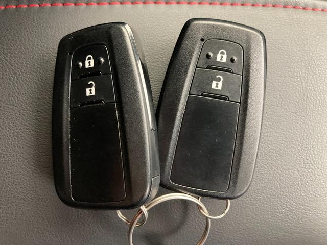 カローラスポーツ ハイブリッドＧ　Ｚ　純正ナビ　ＴＲＤフルエアロ　フルセグＴＶ　ＢＳＭ　バックモニター　ＨＤＭＩ端子　レーダークルーズコントロール　ＥＴＣ　ＬＥＤヘッドライト　ＣＤ／ＤＶＤ再生　ブルートゥース接続　純正１８ＡＷ（21枚目）