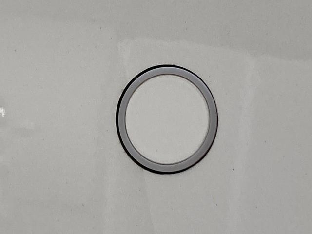 カローラスポーツ ハイブリッドＧ　Ｚ　純正ナビ　ＴＲＤフルエアロ　フルセグＴＶ　ＢＳＭ　バックモニター　ＨＤＭＩ端子　レーダークルーズコントロール　ＥＴＣ　ＬＥＤヘッドライト　ＣＤ／ＤＶＤ再生　ブルートゥース接続　純正１８ＡＷ（31枚目）