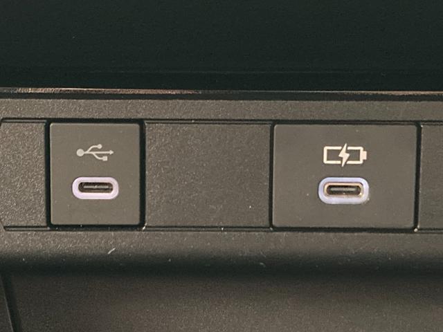 プリウス Ｕ　８インチディスプレイオーディオ　フルセグＴＶ　全方位カメラ　ＢＳＭ　モデリスタフルエアロ　ＥＴＣ２．０　シートヒーター　ステアリングヒーター　スマートキー　ＡＣ１００Ｖ電源　セーフティセンス（18枚目）